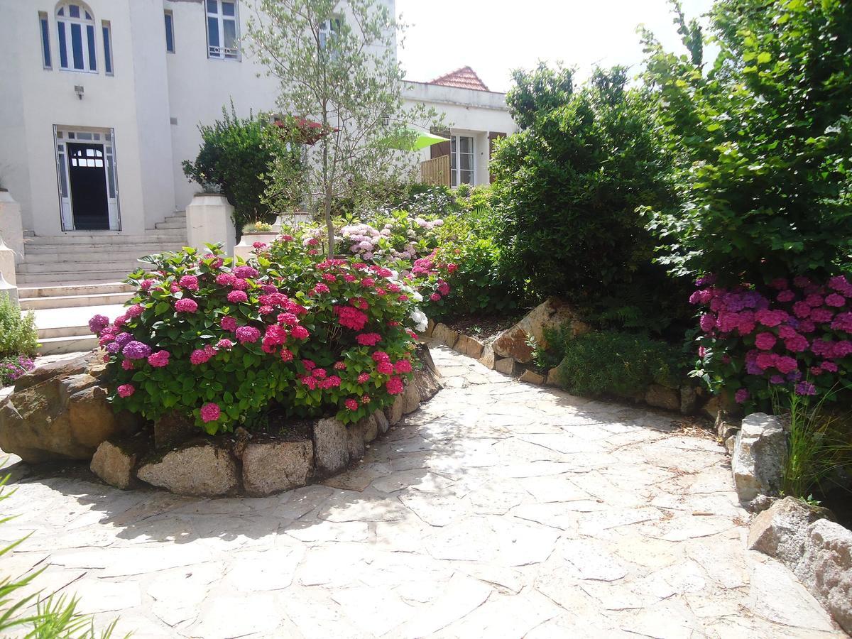 Hotel De La Barbacane Tiffauges Екстер'єр фото